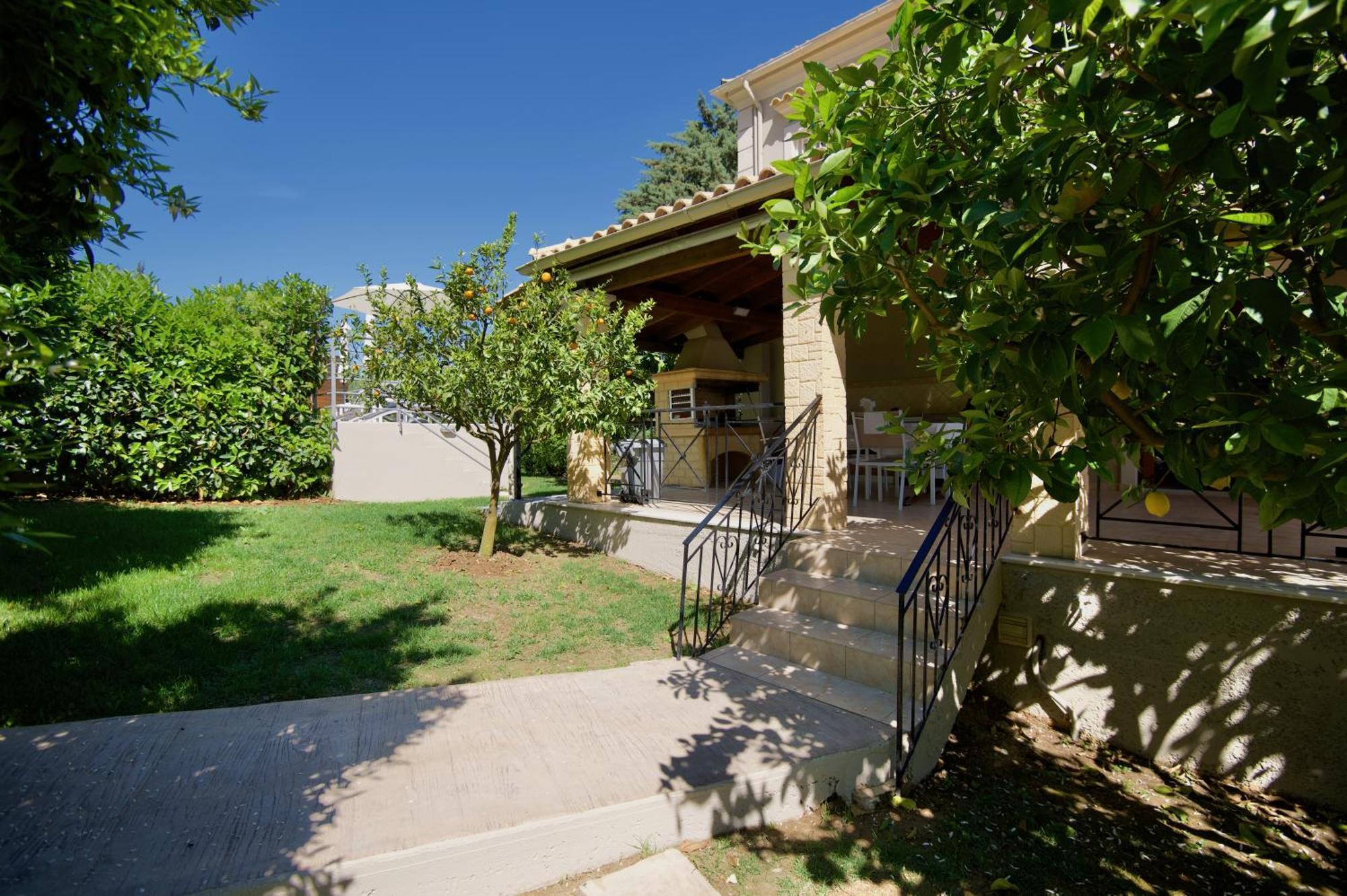 Villa Natilia Gazátika المظهر الخارجي الصورة